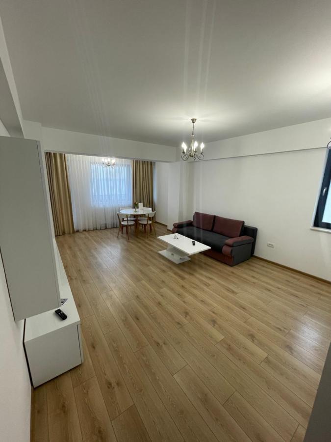 Myamar Apartment Mamaia Esterno foto