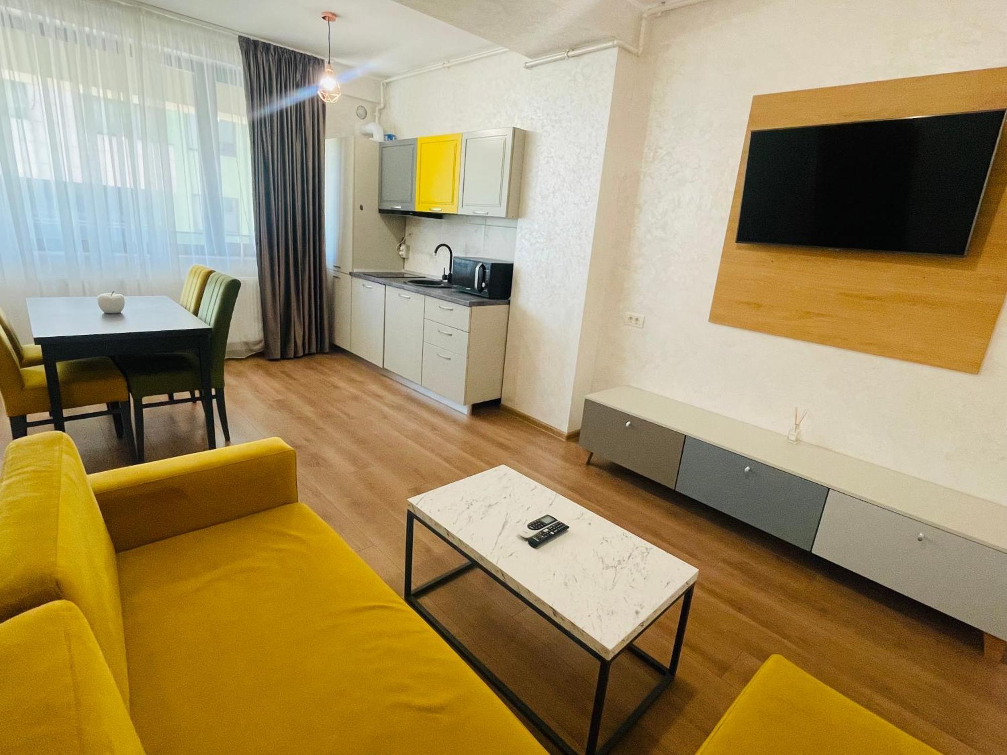 Myamar Apartment Mamaia Esterno foto
